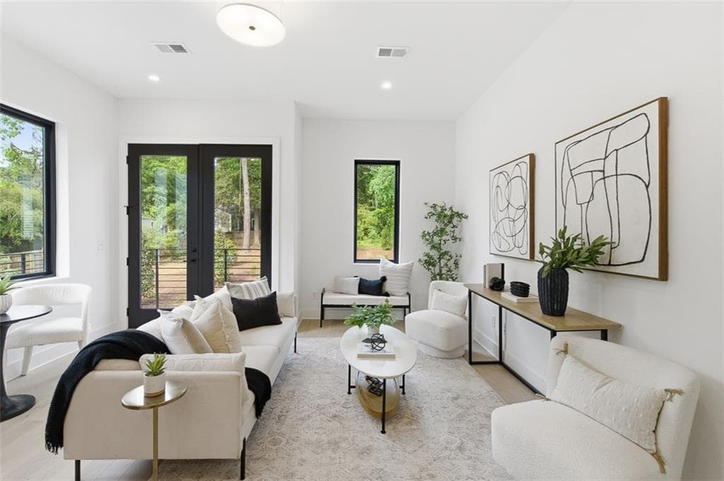 4 bedroom, 4 bathroom, 1,818 sq ft condominium for sale at 1501 Lavista Road 1190, Atlanta, GA 30329 — photo 9