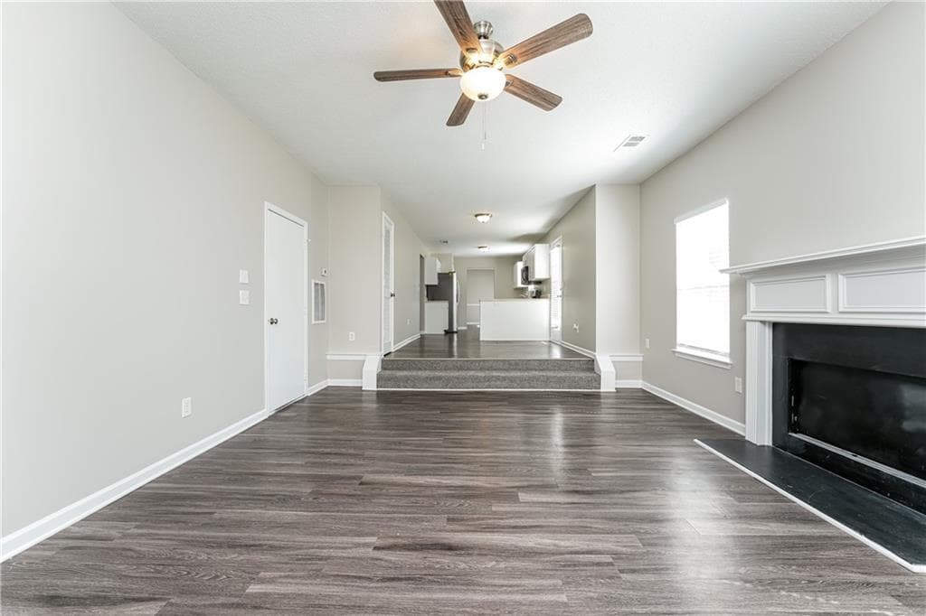 5 bedroom, 3 bathroom, 2,872 sq ft single family residence for rent at 2575 Captains Row, Decatur, GA 30035 for $2,645 a month — photo 4