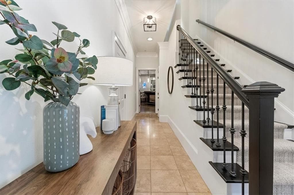 3 bedroom, 4 bathroom, 3,200 sq ft townhouse for sale at 225 Founders Mill Court, Roswell, GA 30075 — photo 6