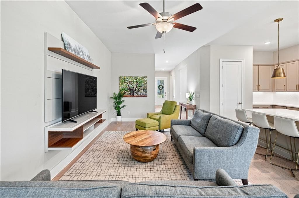 2 bedroom, 2 bathroom, 1,730 sq ft single family residence for sale at 6799 Welcome Road, Flowery Branch, GA 30542 — photo 5