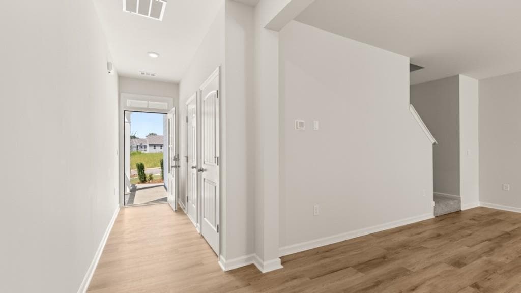 3 bedroom, 3 bathroom, 1,877 sq ft townhouse for sale at 95 Pepperbush Way, Jasper, GA 30143 — photo 4