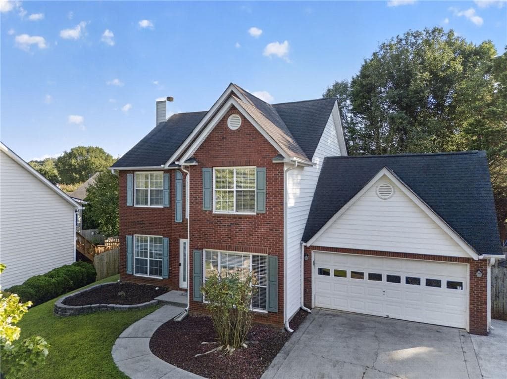 3 bedroom, 3 bathroom, 1,802 sq ft single family residence for sale at 915 Charter Club Dr, Lawrenceville, GA 30043 — photo 3