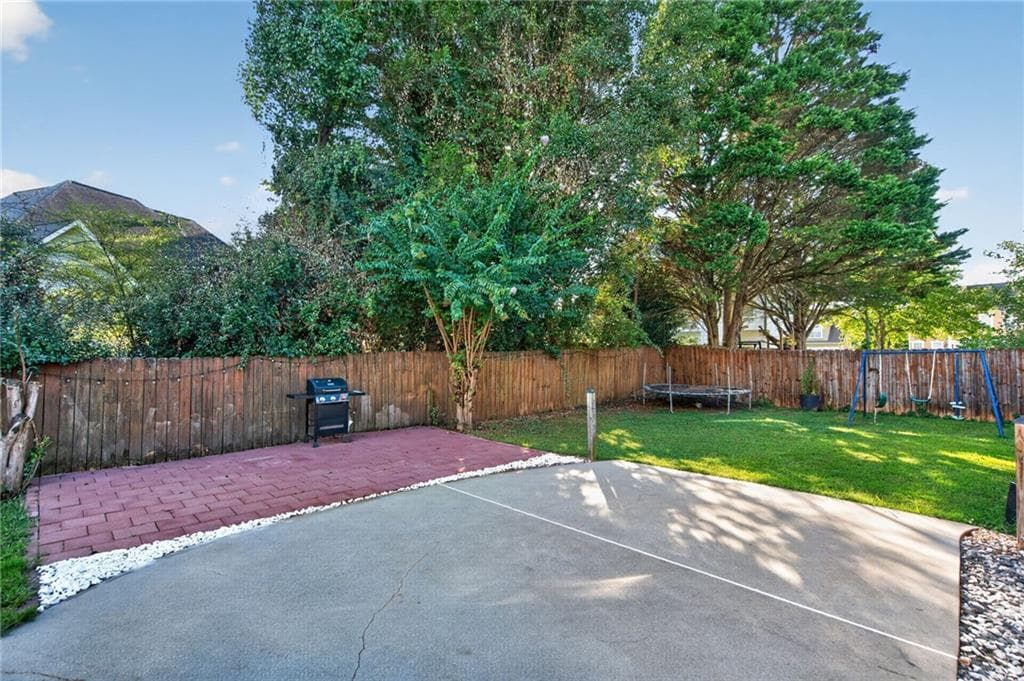 3 bedroom, 3 bathroom, 1,802 sq ft single family residence for sale at 915 Charter Club Dr, Lawrenceville, GA 30043 — photo 7