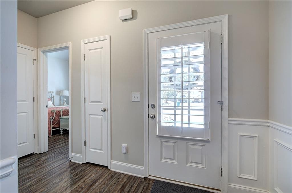 3 bedroom, 2 bathroom, 1,654 sq ft single family residence for sale at 26 Blarneystone Way, Adairsville, GA 30103 — photo 3