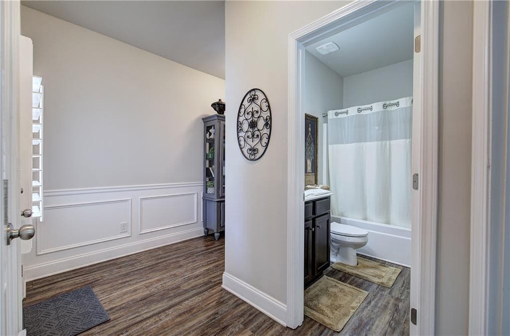 3 bedroom, 2 bathroom, 1,654 sq ft single family residence for sale at 26 Blarneystone Way, Adairsville, GA 30103 — photo 5