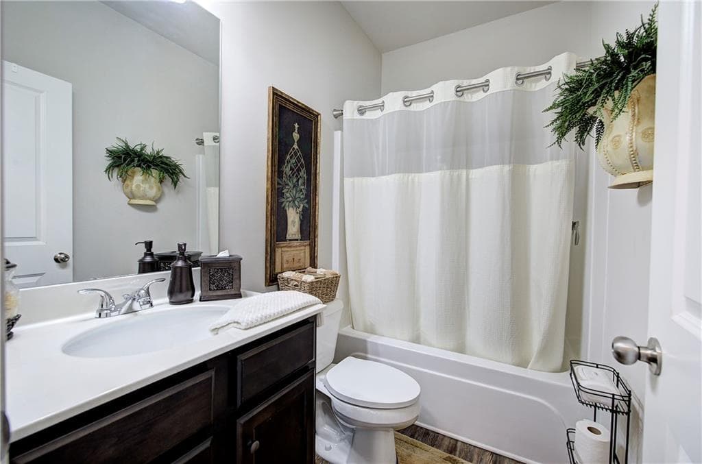 3 bedroom, 2 bathroom, 1,654 sq ft single family residence for sale at 26 Blarneystone Way, Adairsville, GA 30103 — photo 9