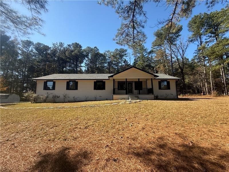 3 bedroom, 2 bathroom, 2,502 sq ft single family residence for sale at 774 Mill Road, Mcdonough, GA 30253