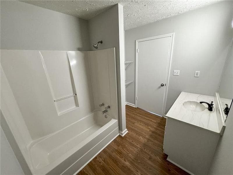 3 bedroom, 2 bathroom, 2,502 sq ft single family residence for sale at 774 Mill Road, Mcdonough, GA 30253 — photo 3