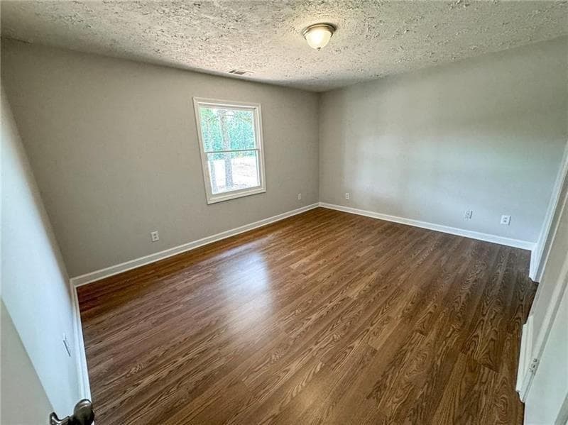 3 bedroom, 2 bathroom, 2,502 sq ft single family residence for sale at 774 Mill Road, Mcdonough, GA 30253 — photo 4