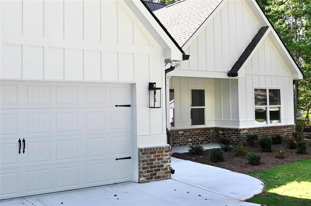 3 bedroom, 2 bathroom, 1,800 sq ft single family residence for sale at 3259 Greenhill Court, Villa Rica, GA 30180 — photo 4