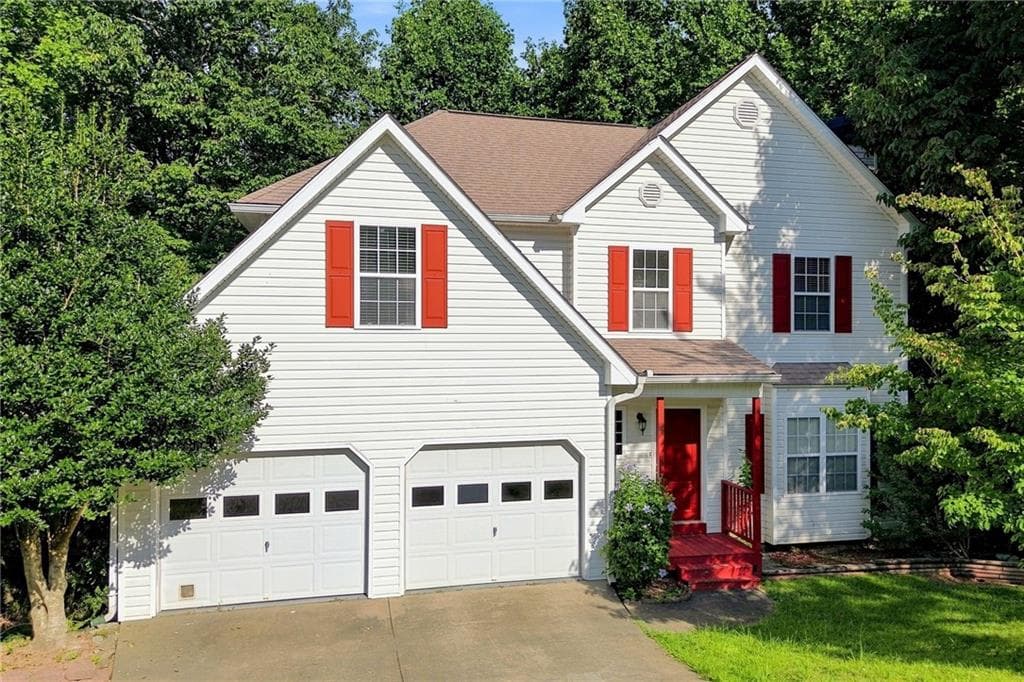4 bedroom, 3 bathroom, 2,364 sq ft single family residence for sale at 136 Franklin Court, Jasper, GA 30143