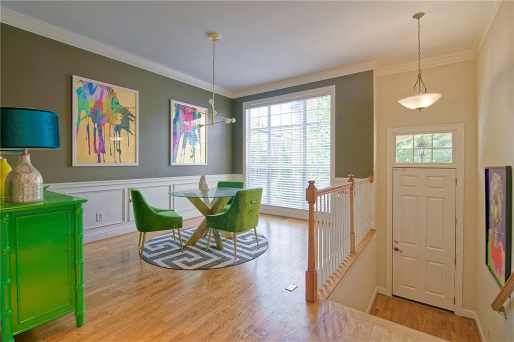 3 bedroom, 4 bathroom, 2,302 sq ft condominium for rent at 2665 Rivers Edge Drive, Atlanta, GA 30324 for $3,300 a month — photo 3