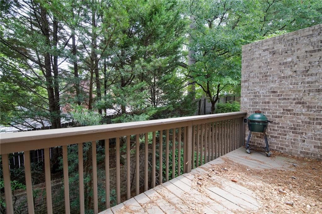 3 bedroom, 4 bathroom, 2,302 sq ft condominium for rent at 2665 Rivers Edge Drive, Atlanta, GA 30324 for $3,300 a month — photo 8
