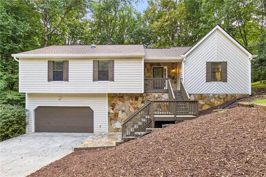 3 bedroom, 2 bathroom, 1,812 sq ft single family residence under contract at 4656 Saybrook Court, Peachtree Corners, GA 30096 — photo 7