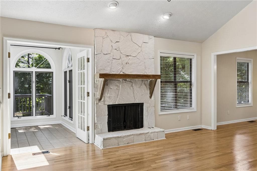 3 bedroom, 2 bathroom, 1,812 sq ft single family residence under contract at 4656 Saybrook Court, Peachtree Corners, GA 30096 — photo 10