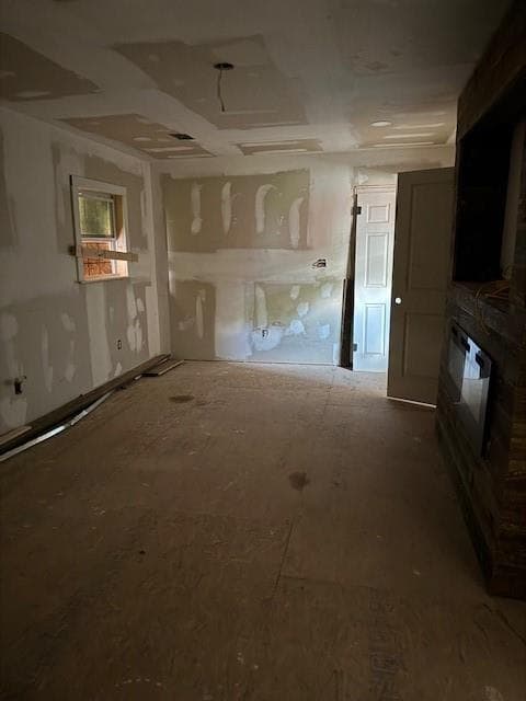 3 bedroom, 2 bathroom, 1,200 sq ft single family residence for sale at 1653 Sylvan Road, Atlanta, GA 30310 — photo 6