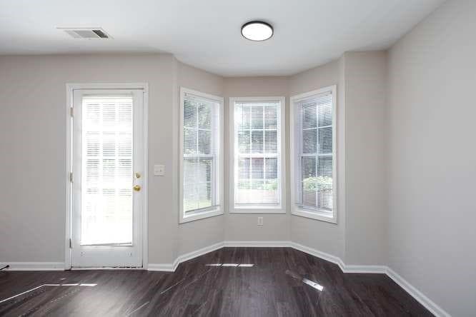 3 bedroom, 3 bathroom, 1,535 sq ft condominium for sale at 7712 Autry Circle 405, Douglasville, GA 30134 — photo 7