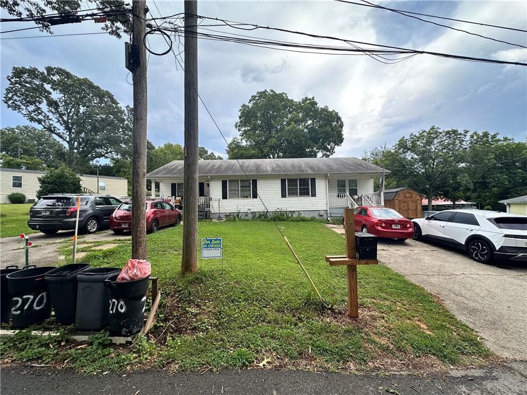 duplex under contract at 270 Cole Street, Buford, GA 30518 — photo 2