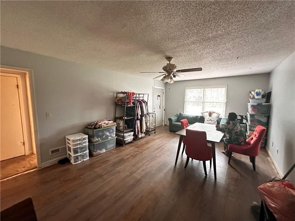 duplex under contract at 270 Cole Street, Buford, GA 30518 — photo 7