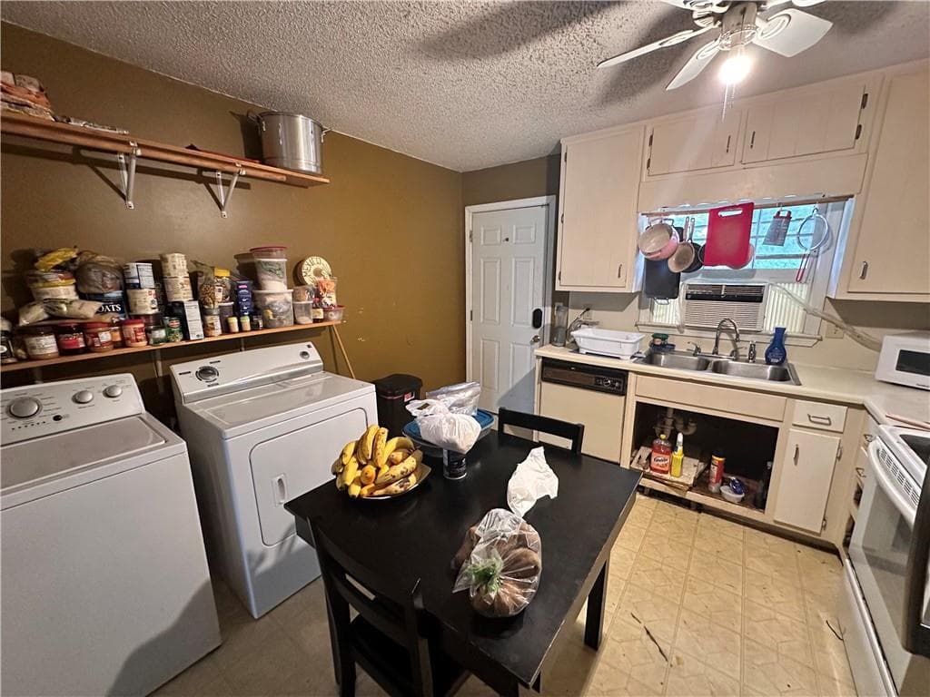 duplex under contract at 270 Cole Street, Buford, GA 30518 — photo 10