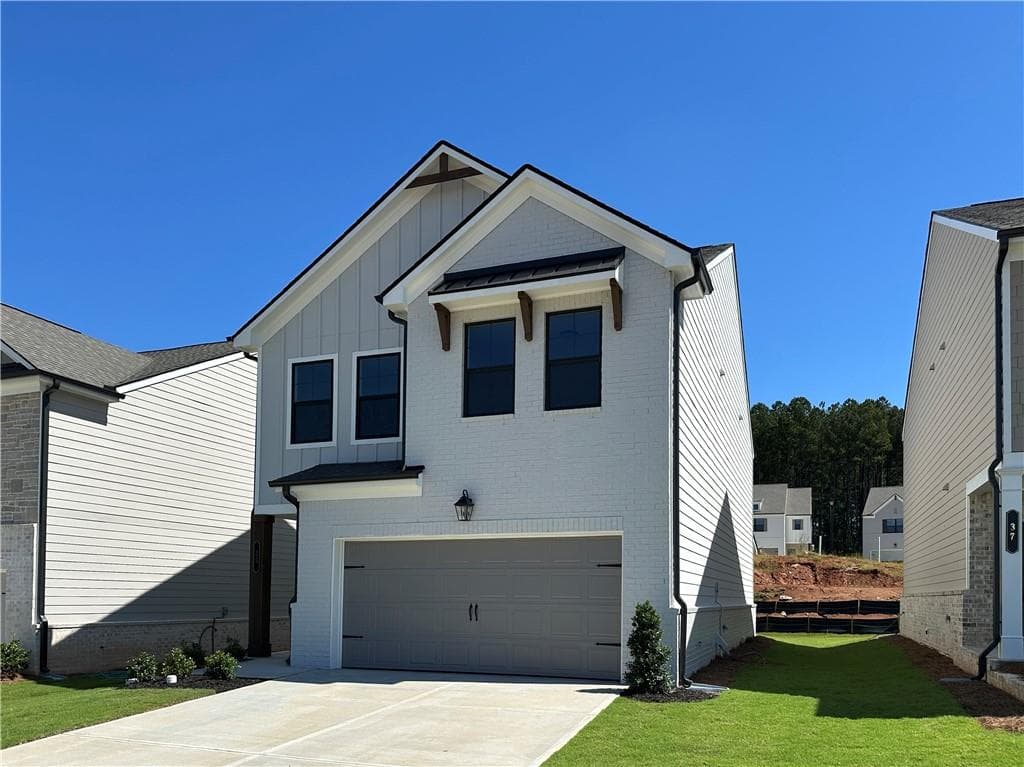3 bedroom, 3 bathroom, 2,016 sq ft single family residence for sale at 35 Butternut Way, Auburn, GA 30011 — photo 2