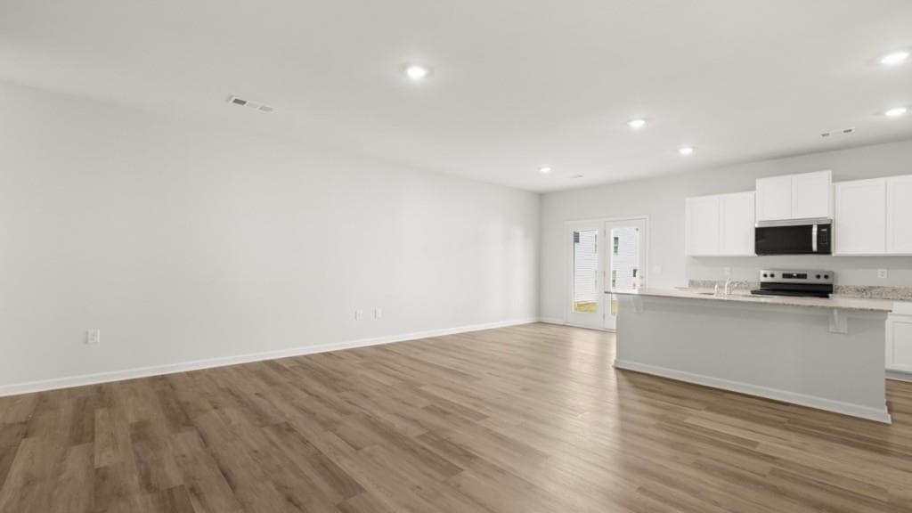4 bedroom, 3 bathroom, 1,877 sq ft townhouse for sale at 69 Pepperbush Way, Jasper, GA 30143 — photo 5