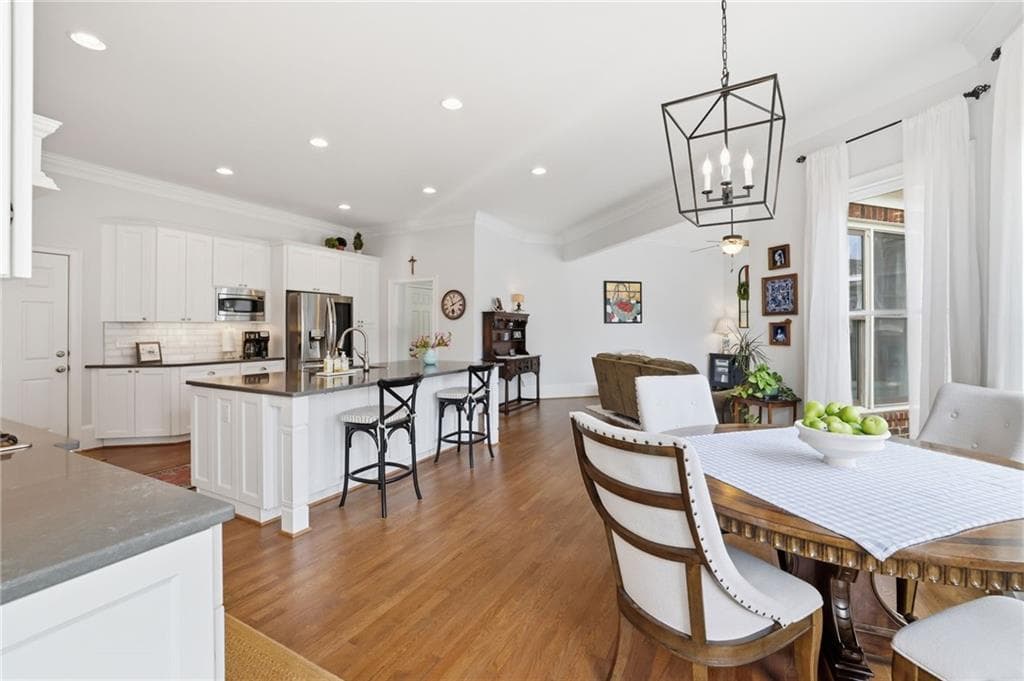 5 bedroom, 5 bathroom, 6,456 sq ft single family residence for sale at 6293 Fernstone Trail, Acworth, GA 30101 — photo 9