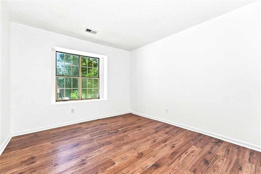 3 bedroom, 2 bathroom, 1,621 sq ft single family residence for rent at 3061 Herscu Way, Lithonia, GA 30038 for $1,710 a month — photo 7