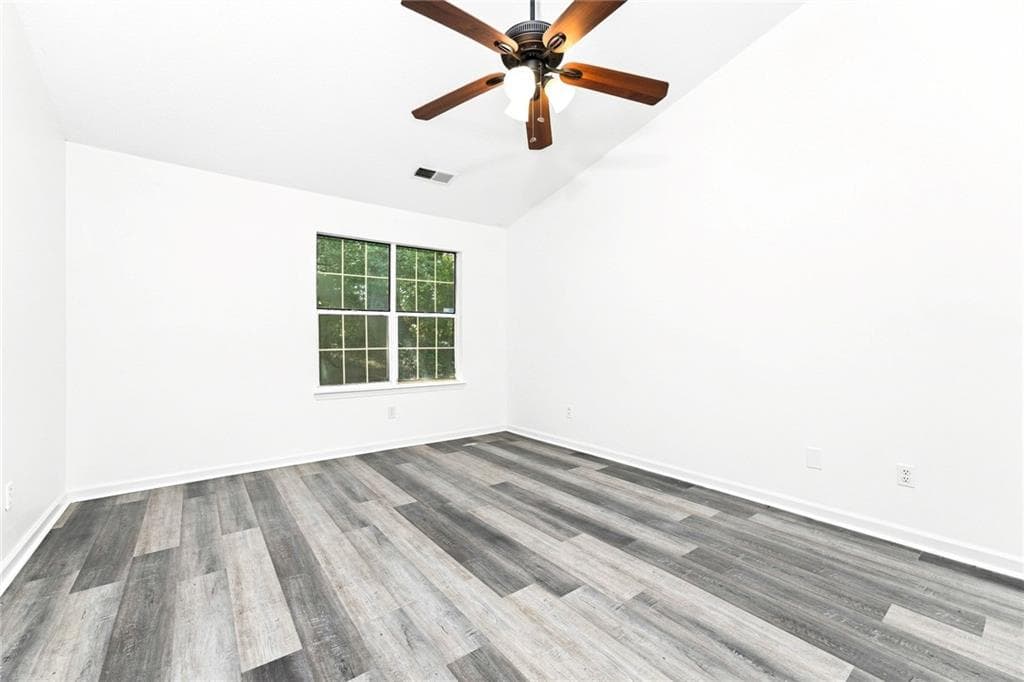 3 bedroom, 2 bathroom, 1,621 sq ft single family residence for rent at 3061 Herscu Way, Lithonia, GA 30038 for $1,710 a month — photo 9