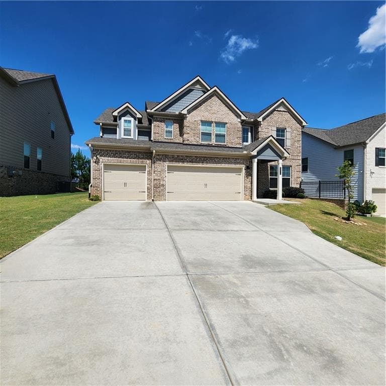 5 bedroom, 3 bathroom, 3,178 sq ft single family residence for sale at 4835 Elm Leaf Drive, South Fulton, GA 30331 — photo 2