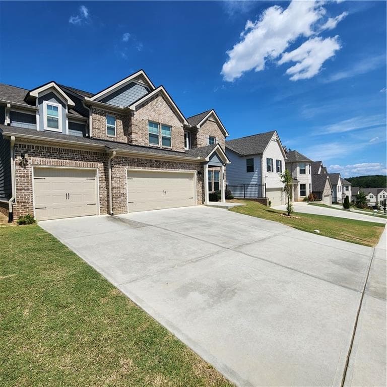 5 bedroom, 3 bathroom, 3,178 sq ft single family residence for sale at 4835 Elm Leaf Drive, South Fulton, GA 30331 — photo 3