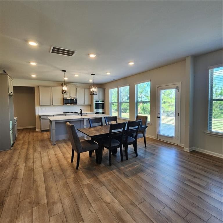 5 bedroom, 3 bathroom, 3,178 sq ft single family residence for sale at 4835 Elm Leaf Drive, South Fulton, GA 30331 — photo 9