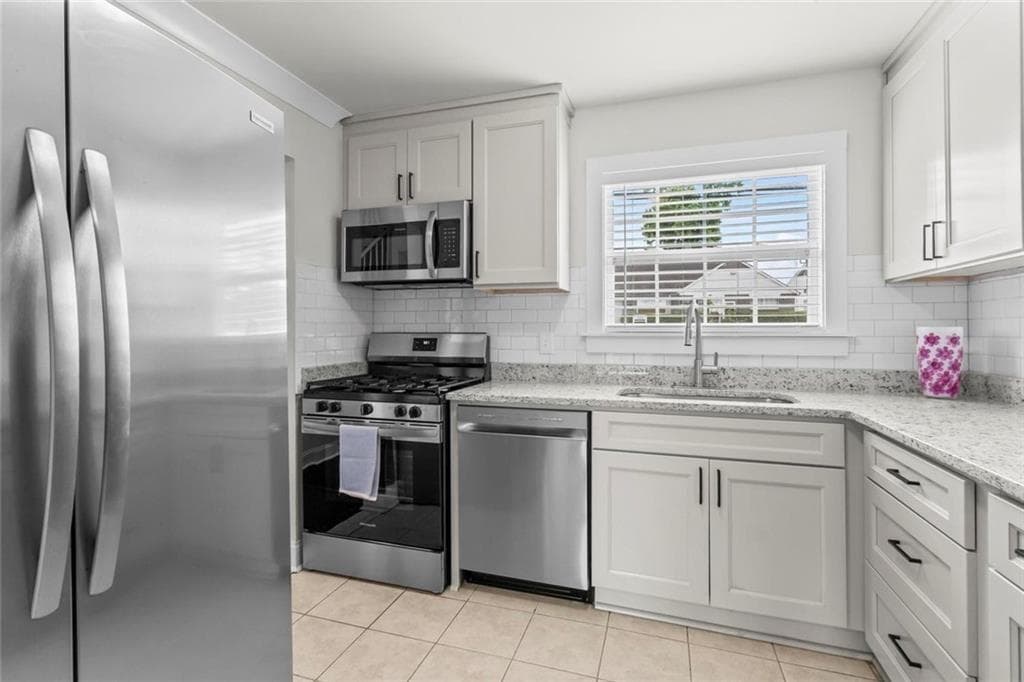 2 bedroom, 2 bathroom, 1,178 sq ft condominium for rent at 5621 Kingsport Drive, Sandy Springs, GA 30342 for $1,800 a month — photo 4