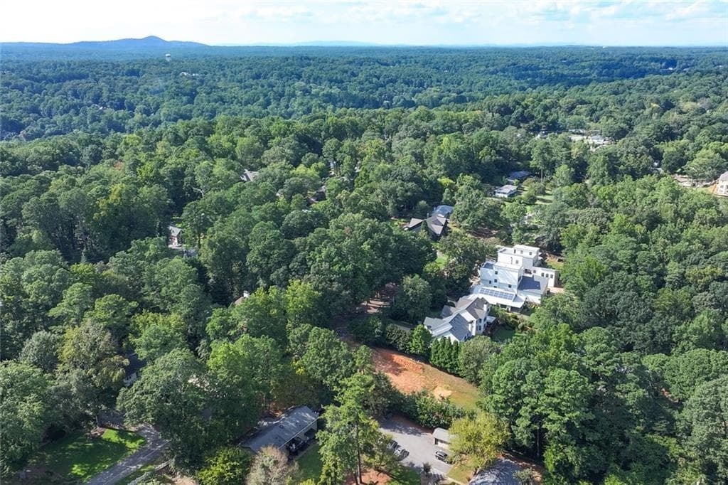 single family residence for sale at 383 Westside Drive, Roswell, GA 30075 — photo 8
