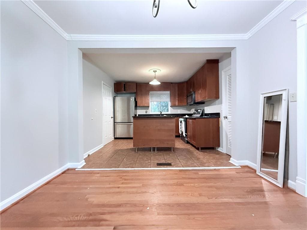 3 bedroom, 2 bathroom, 1,226 sq ft single family residence for rent at 1057 Latham Road, Decatur, GA 30033 for $2,200 a month — photo 4