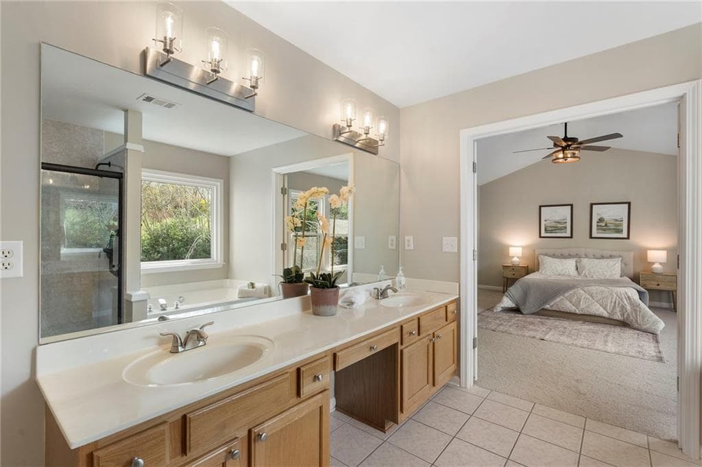 4 bedroom, 3 bathroom, 2,417 sq ft single family residence for sale at 2420 Greyhurst Way, Smyrna, GA 30082 — photo 5