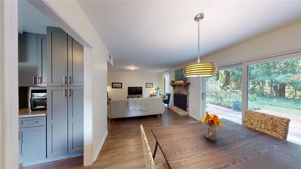 3 bedroom, 3 bathroom, 2,131 sq ft condominium for sale at 6176 Brookwood Road, Peachtree Corners, GA 30092 — photo 7