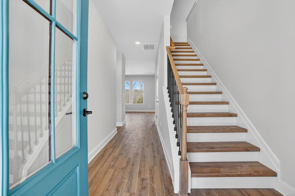 4 bedroom, 4 bathroom, 2,344 sq ft single family residence for sale at 166 Classic Overlook, Homer, GA 30547 — photo 2