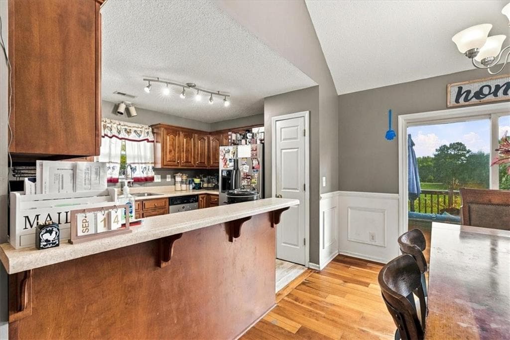 4 bedroom, 3 bathroom, 2,345 sq ft single family residence for sale at 26 Seay Drive, Rome, GA 30161 — photo 7