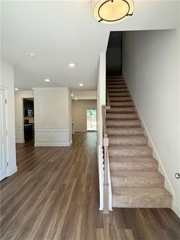 5 bedroom, 3 bathroom, 2,851 sq ft single family residence for rent at 64 Park Chase Lane, Dallas, GA 30132 for $2,450 a month — photo 2