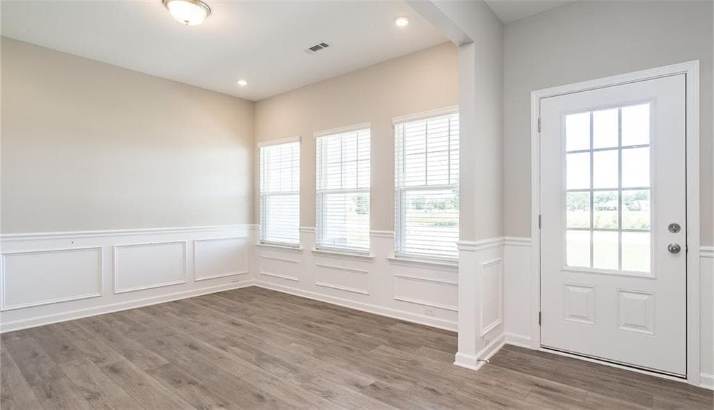 4 bedroom, 3 bathroom, 3,072 sq ft single family residence for sale at 5020 Cecelia Drive, Powder Springs, GA 30127 — photo 2