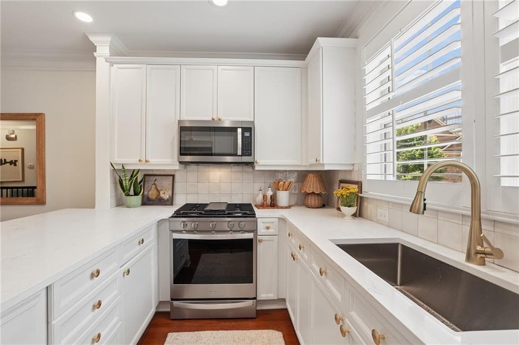 1 bedroom, 1 bathroom, 1,083 sq ft condominium for sale at 521 Perimeter Walk, Atlanta, GA 30338 — photo 8