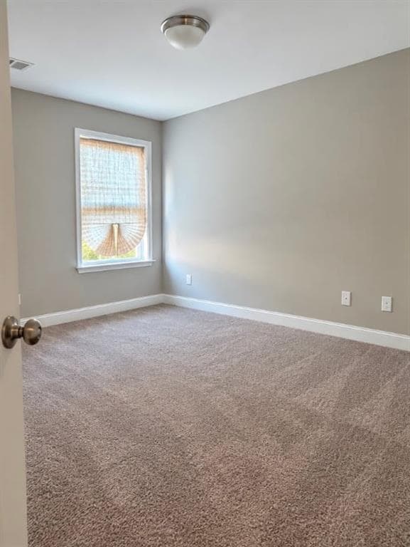 3 bedroom, 3 bathroom, 1,737 sq ft townhouse for sale at 7713 Fawn Circle, Covington, GA 30014 — photo 8