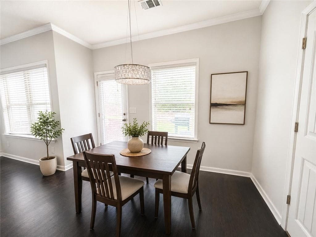 3 bedroom, 3 bathroom, 1,396 sq ft townhouse for sale at 3190 Haynes Park Drive, Lithonia, GA 30038 — photo 4