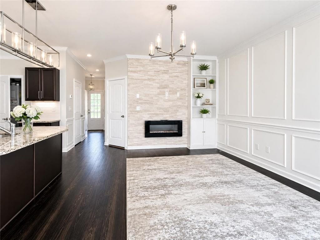 3 bedroom, 3 bathroom, 1,396 sq ft townhouse for sale at 3190 Haynes Park Drive, Lithonia, GA 30038 — photo 5