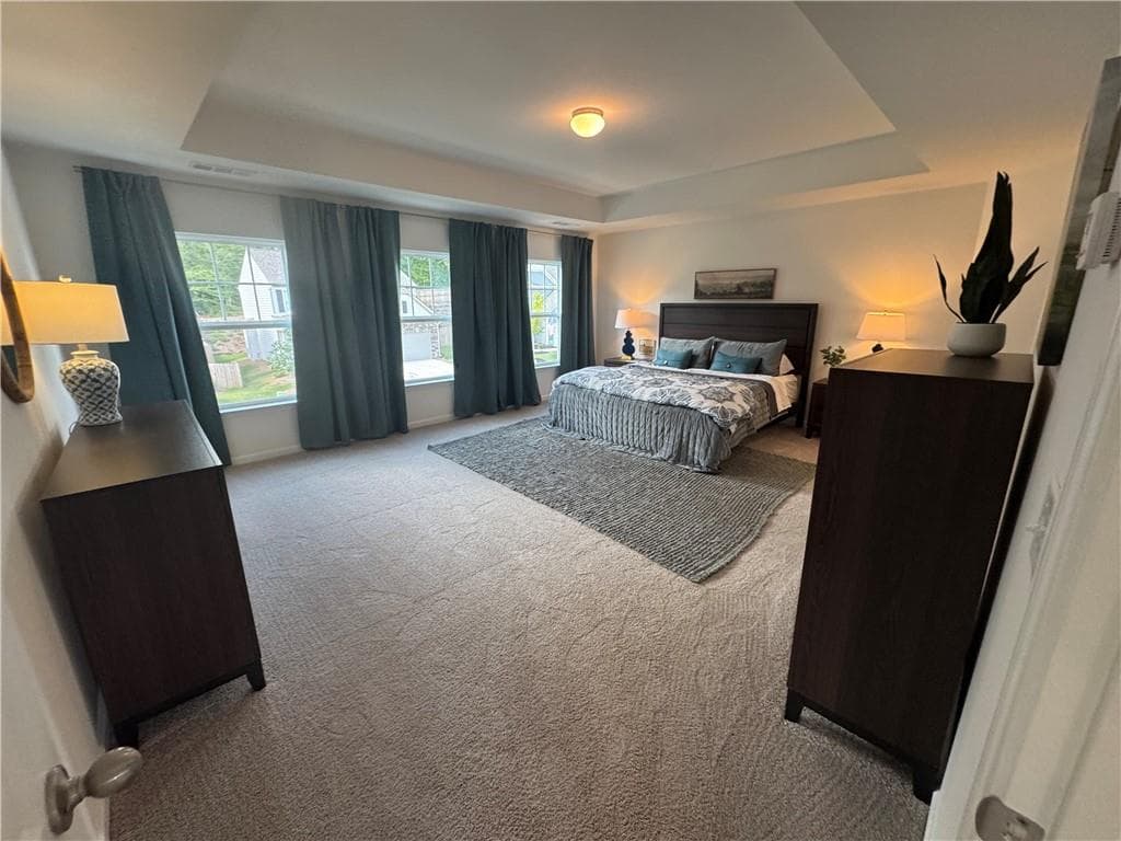4 bedroom, 3 bathroom, 2,200 sq ft single family residence for sale at 333 Bloomfield Circle, Canton, GA 30114 — photo 5