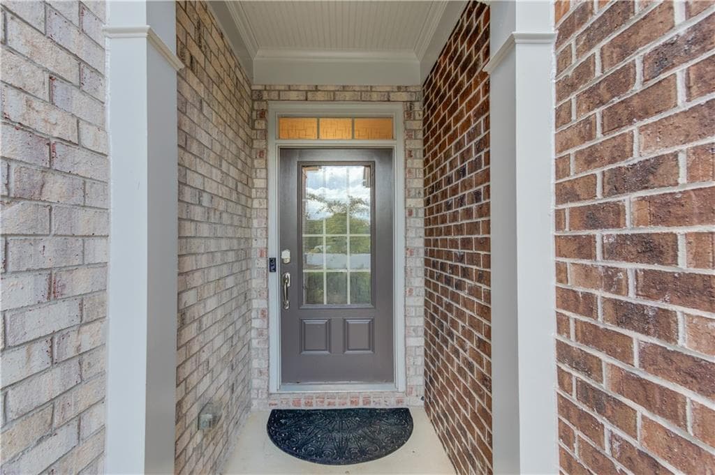 3 bedroom, 3 bathroom, 1,886 sq ft townhouse for sale at 1182 Lanier Willow Path, Buford, GA 30518 — photo 4