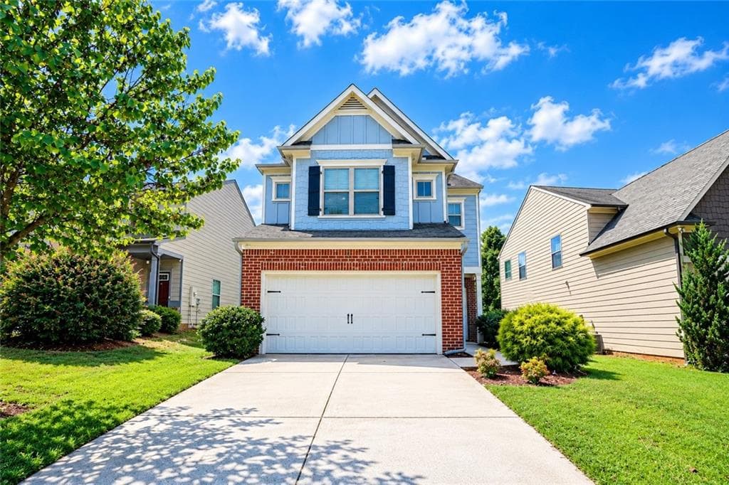 3 bedroom, 3 bathroom, 1,924 sq ft single family residence for sale at 243 Fern Walk, Lawrenceville, GA 30045 — photo 1 of 24