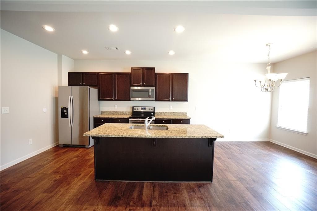 3 bedroom, 3 bathroom, 1,924 sq ft single family residence for sale at 243 Fern Walk, Lawrenceville, GA 30045 — photo 7