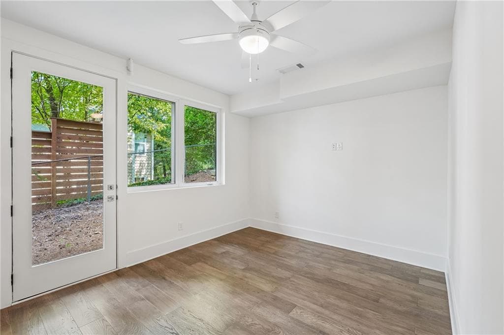 4 bedroom, 5 bathroom, 3,140 sq ft townhouse for sale at 430 Cedar Dust Drive, Decatur, GA 30030 — photo 7